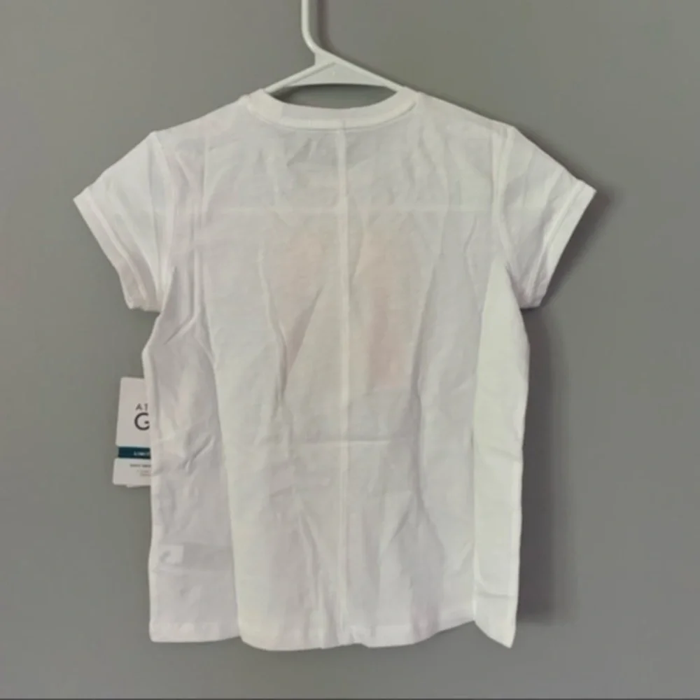 NWT. ATHLETA Girls’ Graphic Artist Tee